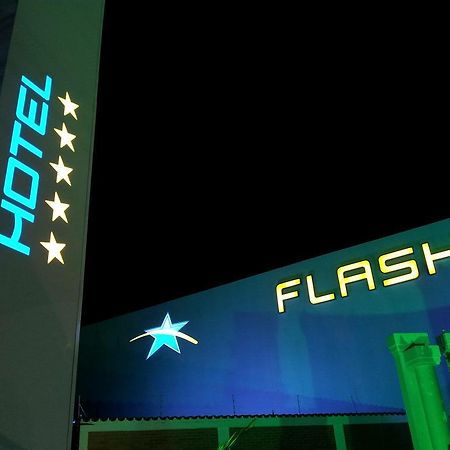 Flash Motel (Adults Only) São Vicente Exteriér fotografie